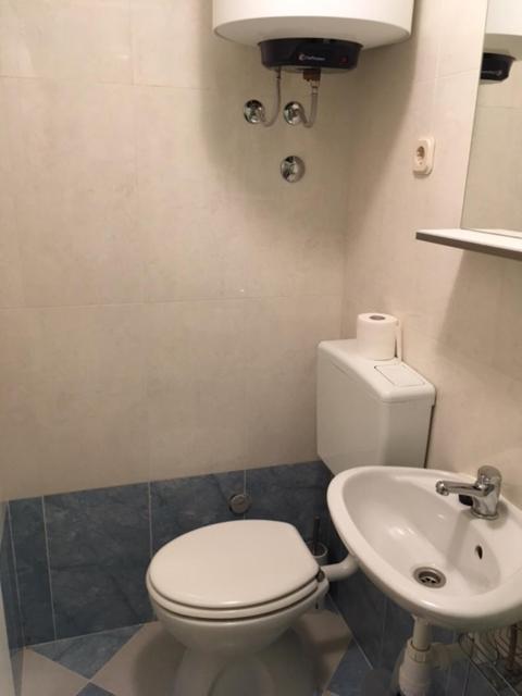 Room Ami Kaštela 外观 照片